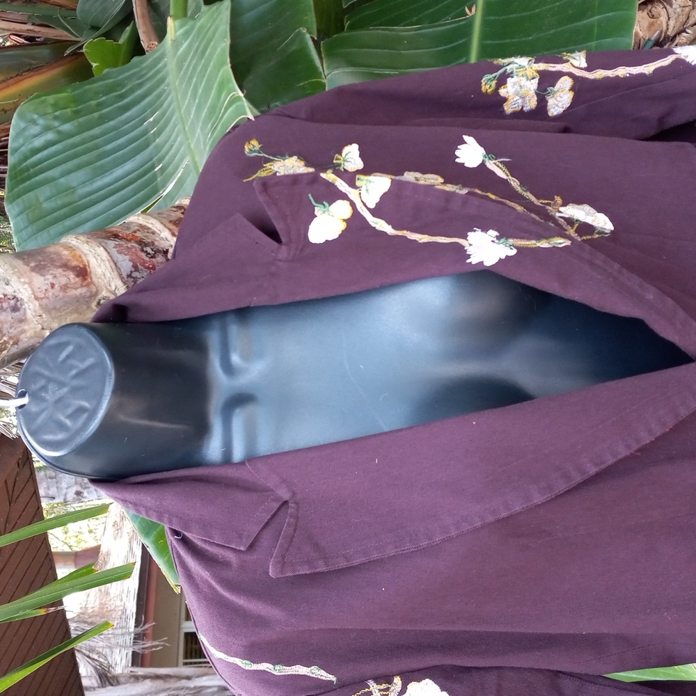 Embroidered jacket - Picture 3 of 6